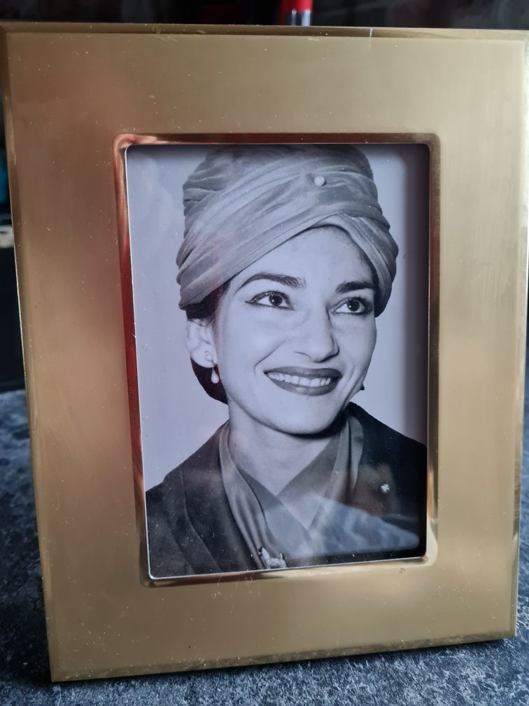 Zdjęcie Marii Callas w ramce