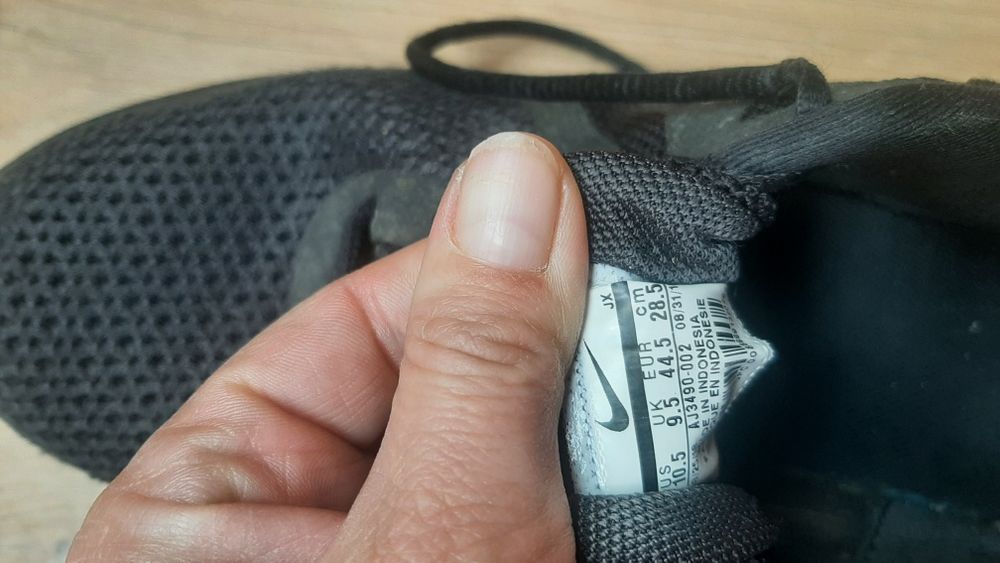 Красовки Nike revolution 44.5р. 28.5см