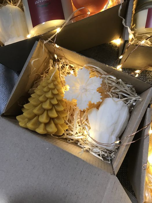 Подарункові набори та брендовані вироби