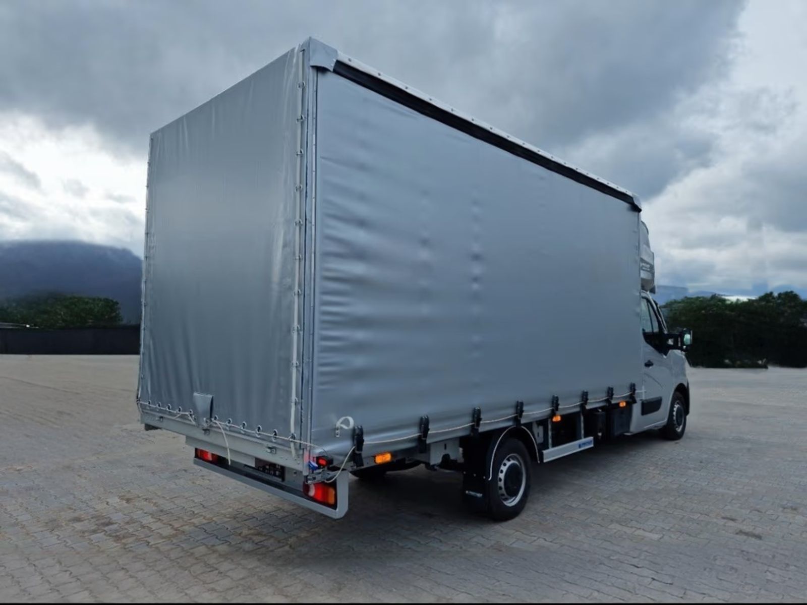 Продам . Renault  Master 2021р