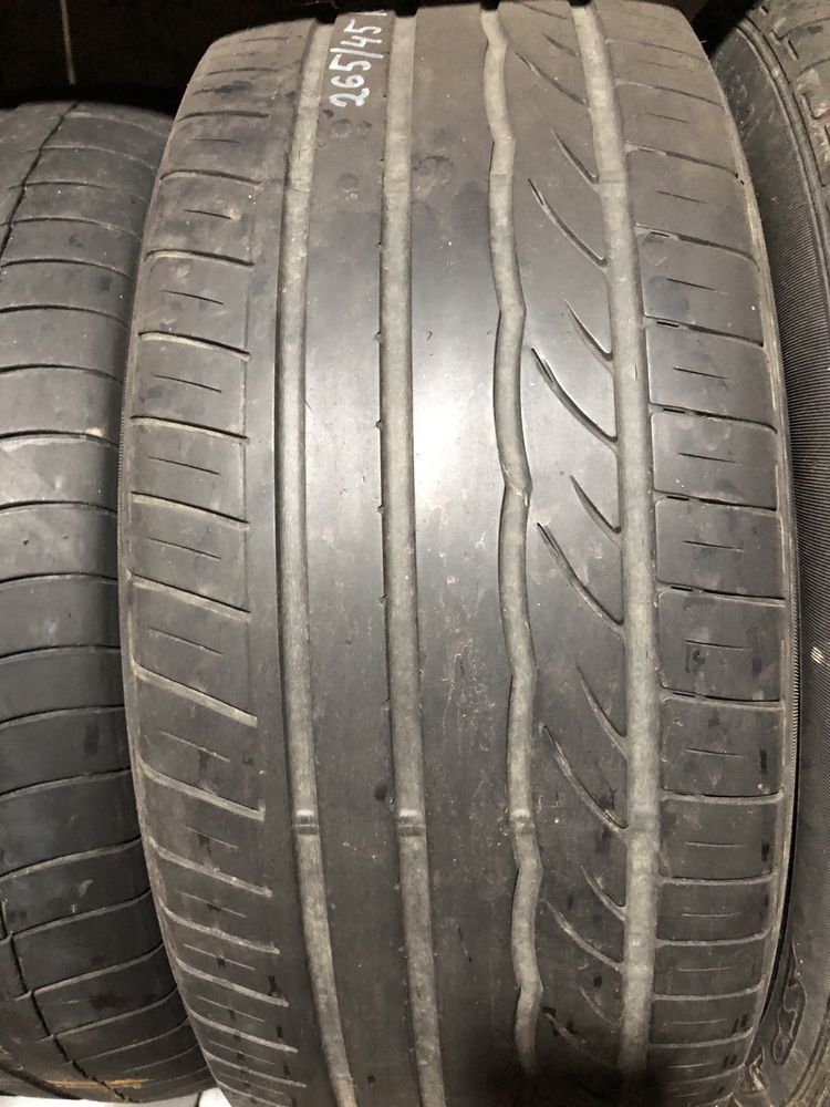 Продам шини Dunlop 265/45 R21 4шт