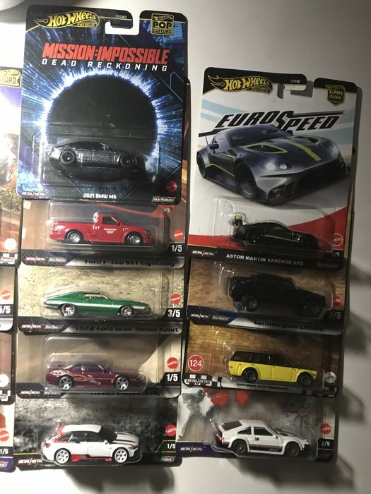 Hot wheels premium bmw, porsche