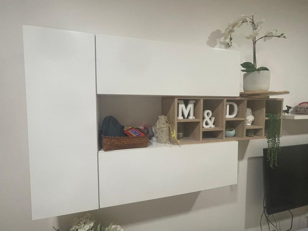 Mobilia de sala completa. Pode ser vendida por peças individualmente.