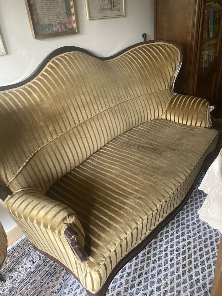 Sofa ludwik XVI stan bardzo dobry jak na ten zabytek