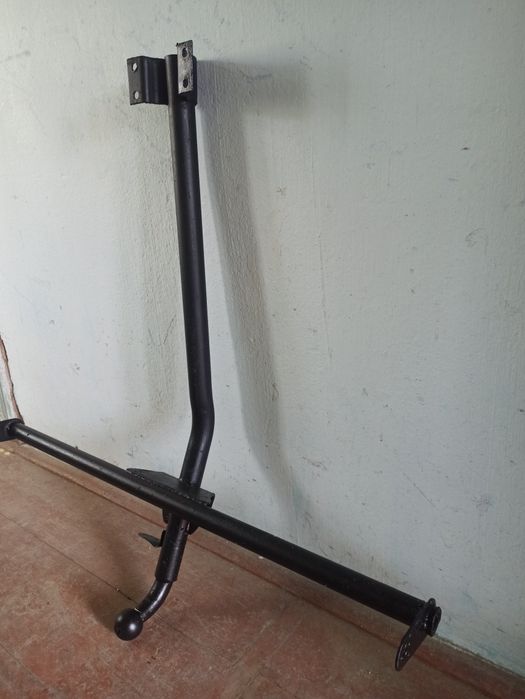 Фаркоп заводський автомобіля ВАЗ