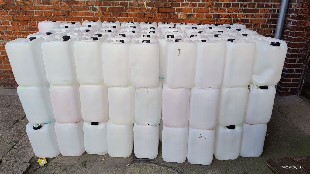 Kanister plastikowy 20l bańka plastikowa