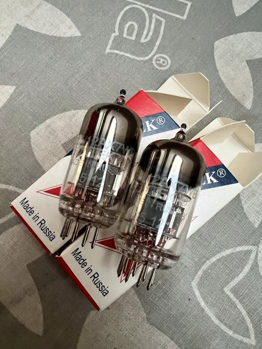 Para lamp Sovtek 12ax7wb
