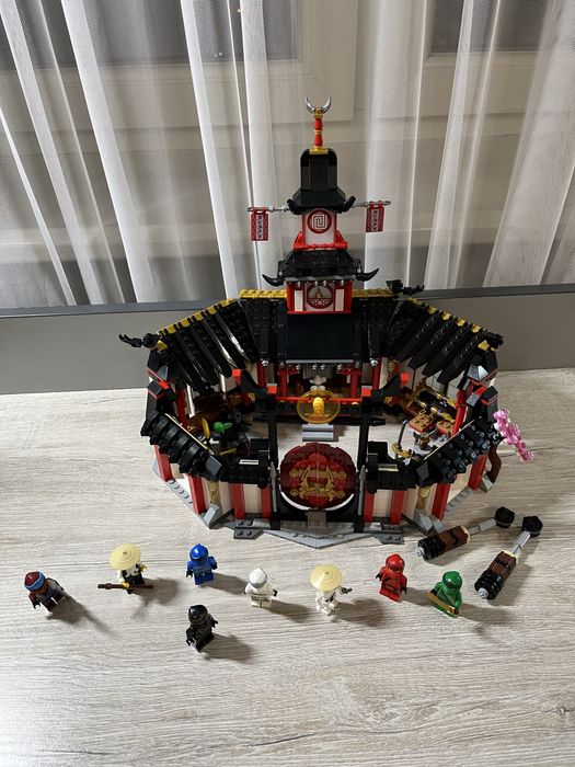 Продам Lego Ninjago Монастир Кружітцу 70670