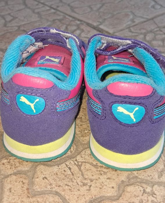 Кроссовки Puma на девочку 22 размер
