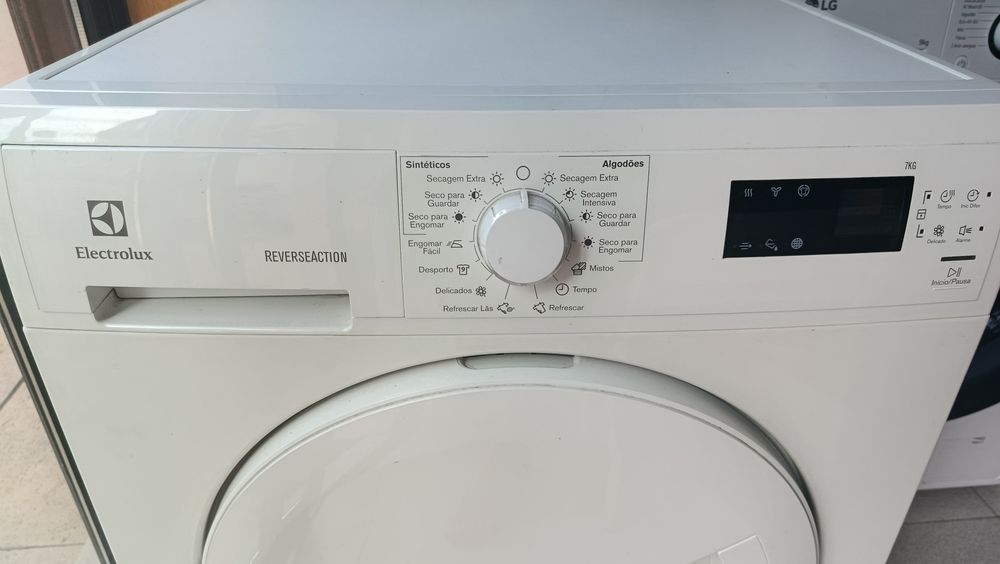 Máquina de secar Electrolux ( Avariada)