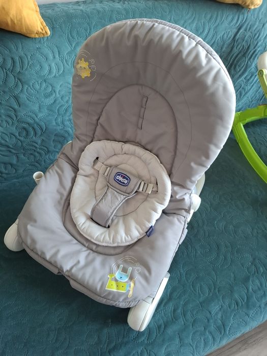 Leżaczek bujaczek firmy Chicco