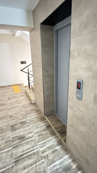 Продаж 3-кімнатної квартири в новобудові