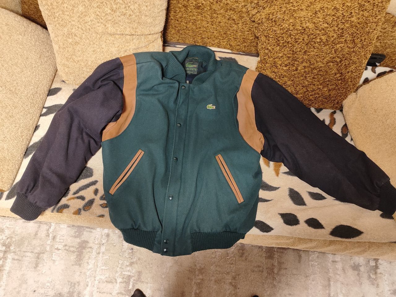 Винтажный бомбер Lacoste