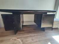 Drewniane biurko, vintage do odświeżenia.