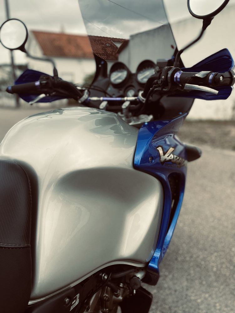 Honda varadero XL 1000 IMPECAVEL