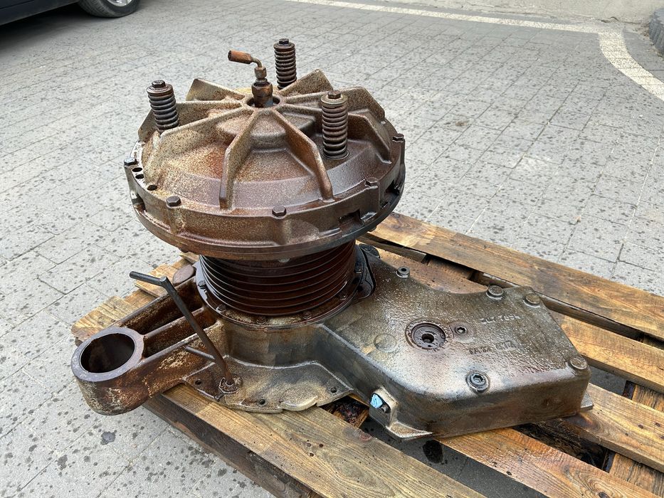 Przekladnia przekładnia skrzynia silnika rodzielajaca CLAAS JAGUAR