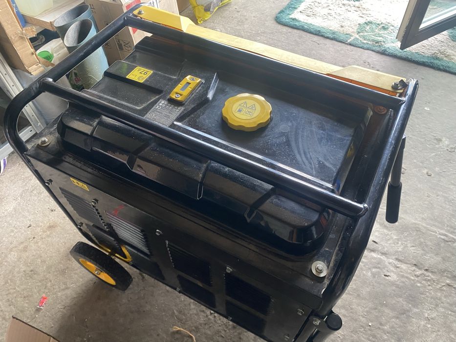 Генератор STANLEY SG7500 7,5 кВт трьохфазний бензиновий