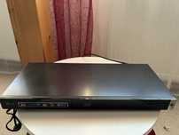 Odtwarzacz Blu Ray LG z pilotem i kablami