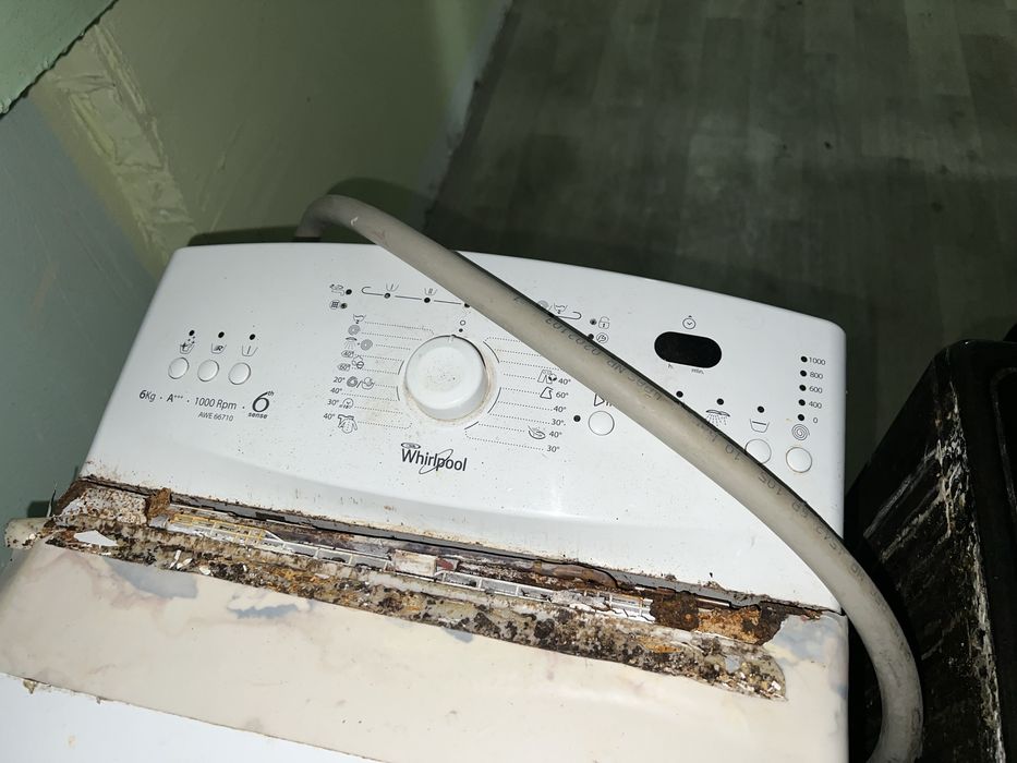 Пральна машина Whirpool вертикальна