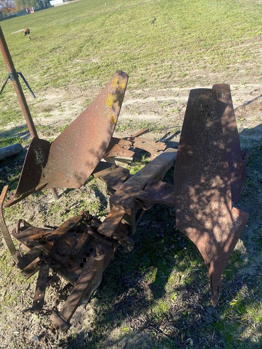 Trator ferguson com documentos