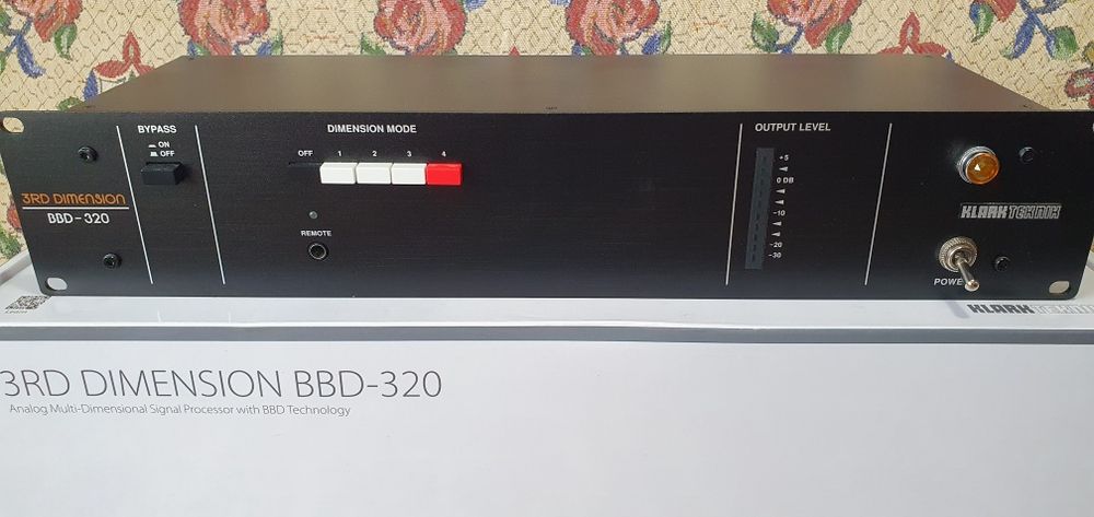 Klark Teknik BBD 320 chorus analogowy