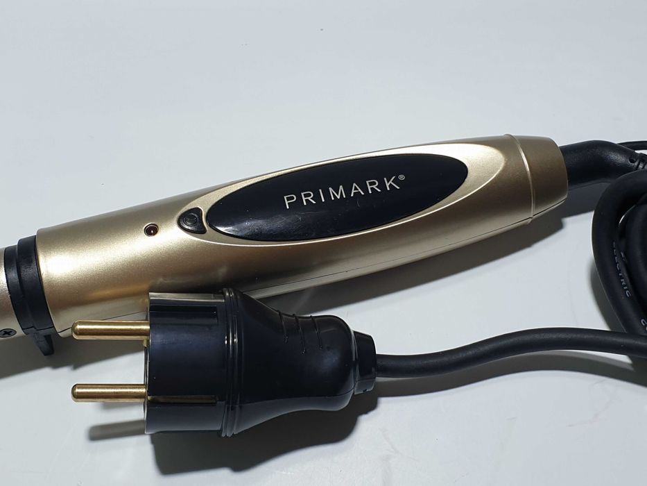 плойка конусна Primark