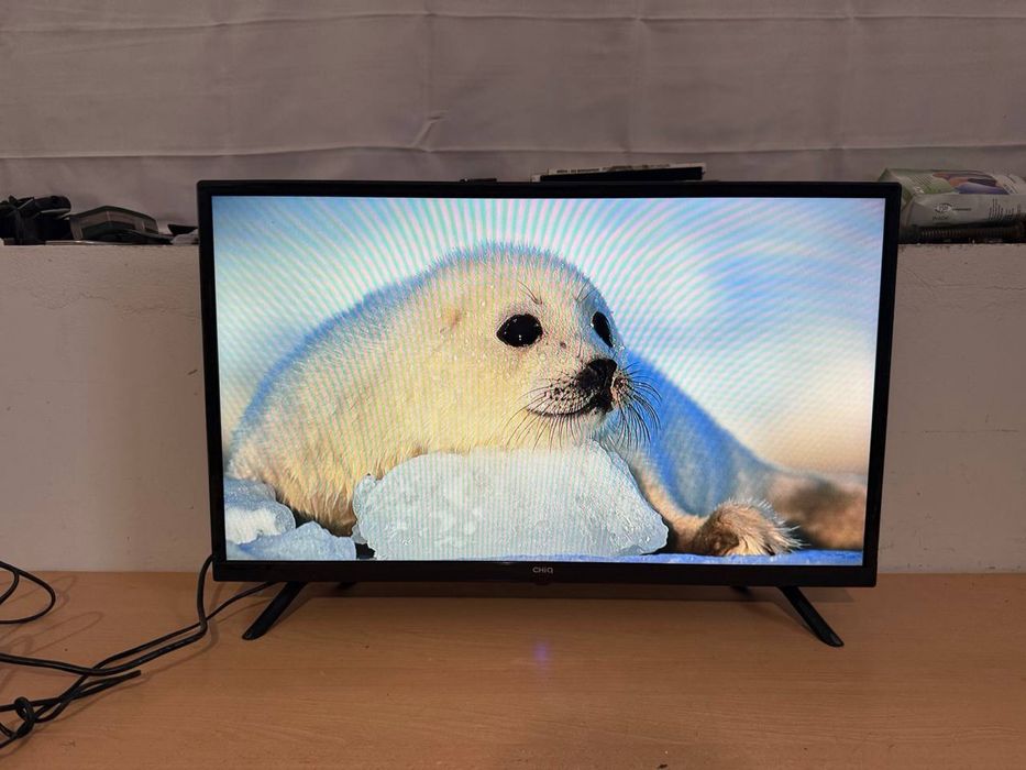Телевізор CHiQ 32” HD LED