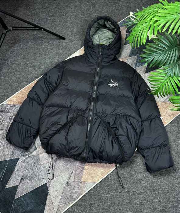 Пуховик Stussi зимова куртка розмір М/Л дивітся заміри