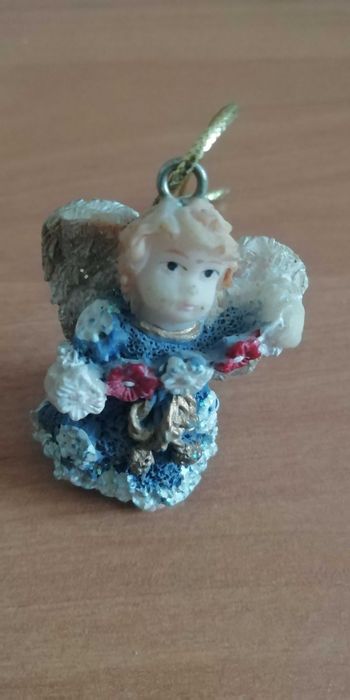 Zestaw figurek aniołki