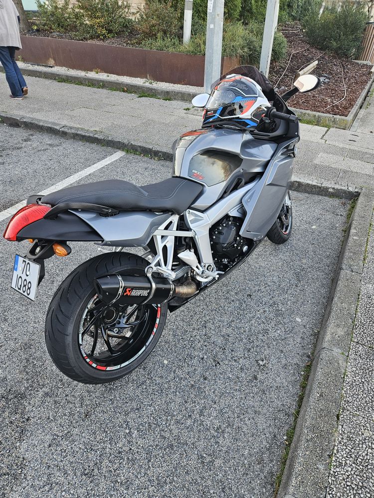 Bmw k1200s  2005