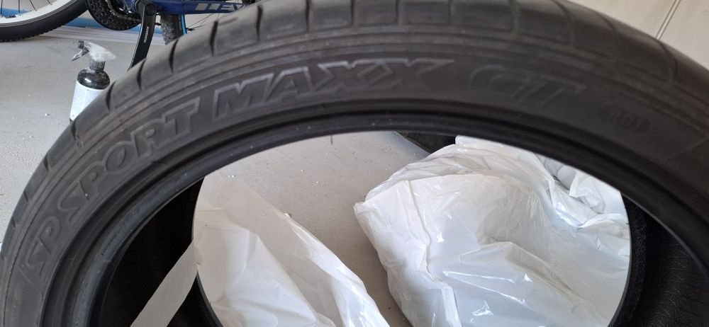 275/35 r21 dunlop sp sport maxx gt R01