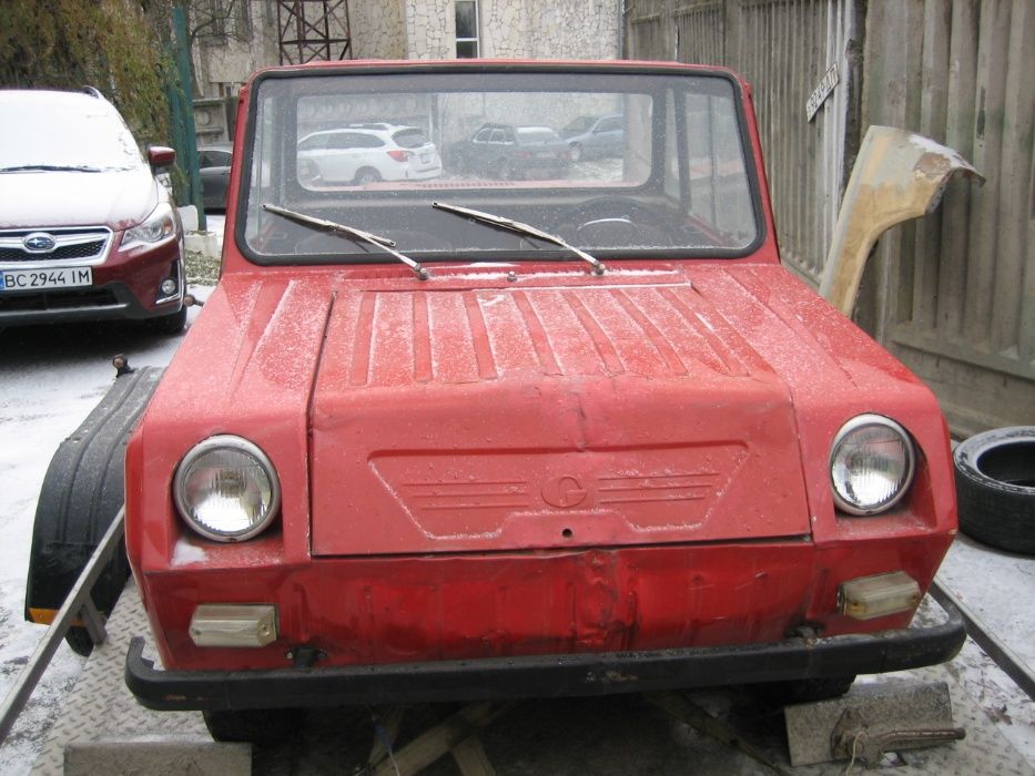 СМЗ С-3Д — двухместный четырёхколёсный автомобиль-мотоколяска