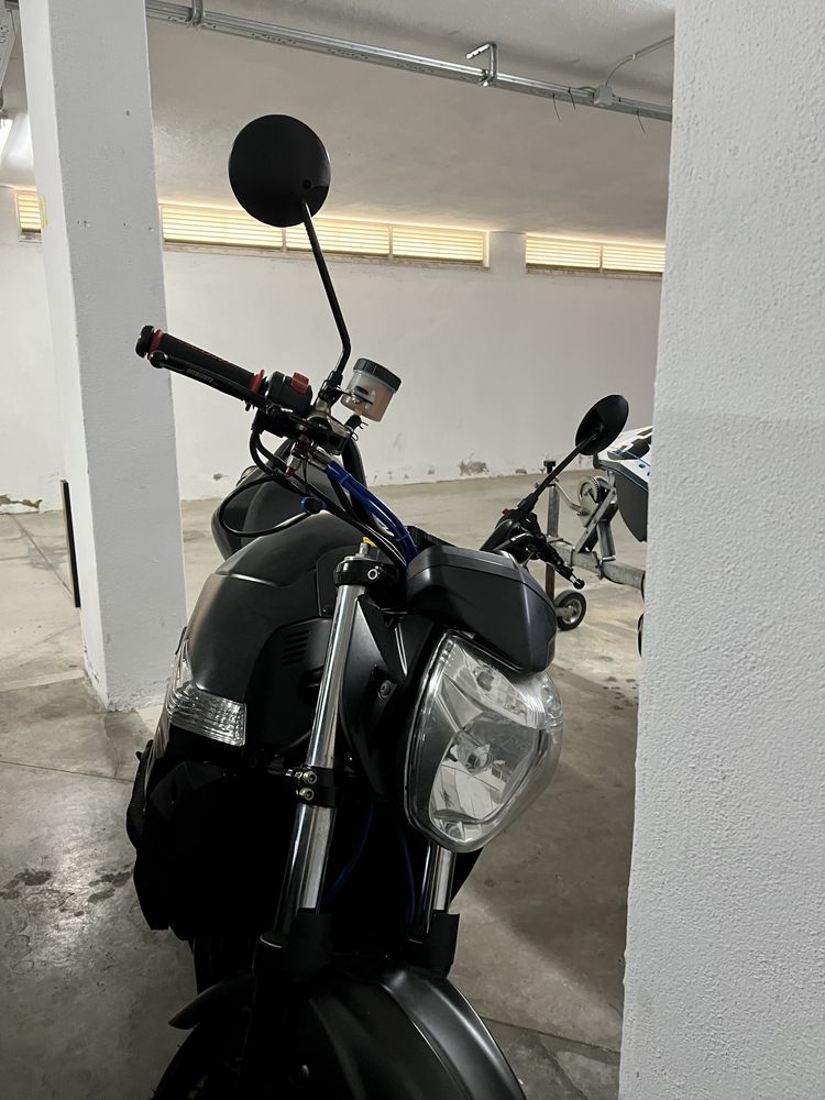 Suzuki GSR 600 - Accossatto