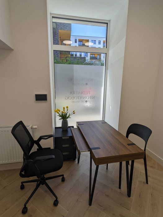 Gabinet lekarski na wynajem - nowy, klimatyzacja, internet