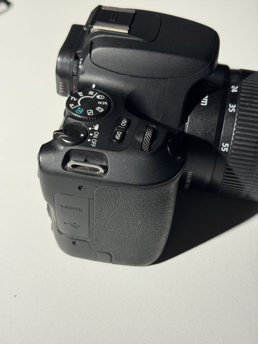 Canon 200D + Lente 18-55mm + pack 2 baterias ENEGON