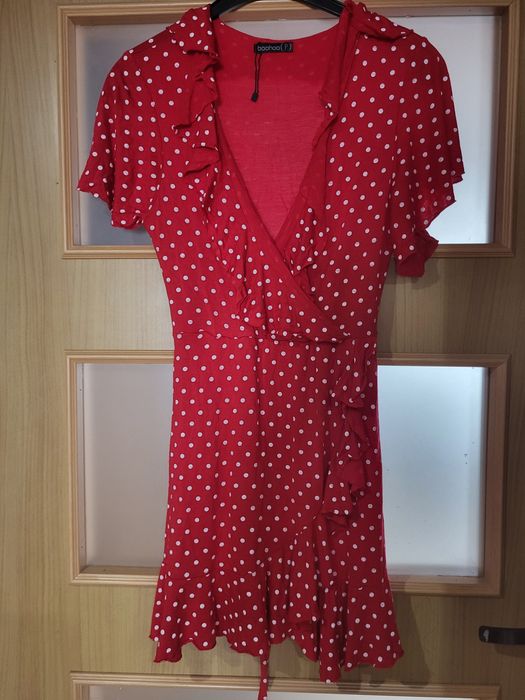 Sukienka czerwona w kropki M