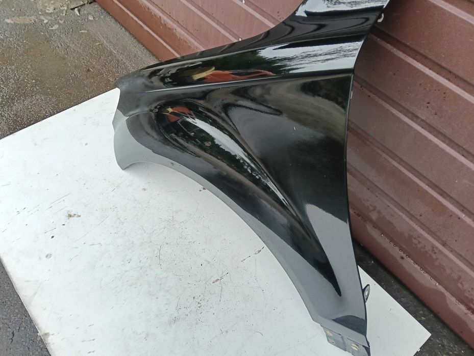 Błotnik Lewy Przód Przedni Audi Q7 4L LZ9Y Idealny w kolor Przedlift