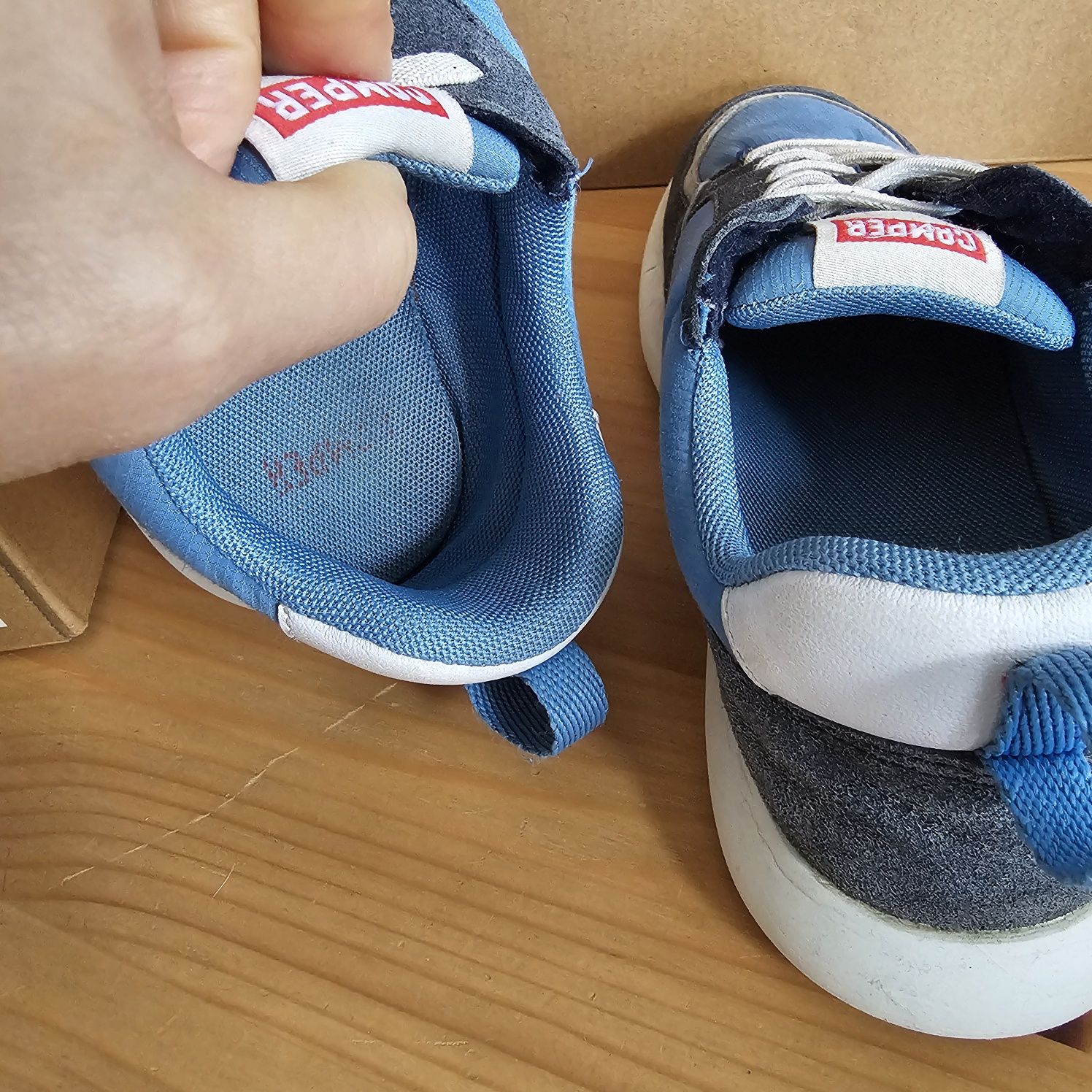 buty sneakersy Camper driftie rozm.34 zamiast 379 zł