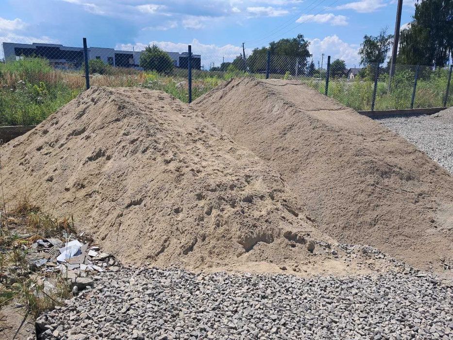 Пісок, Щебінь, Мачка, Чорнозем, Відсів, Цемент