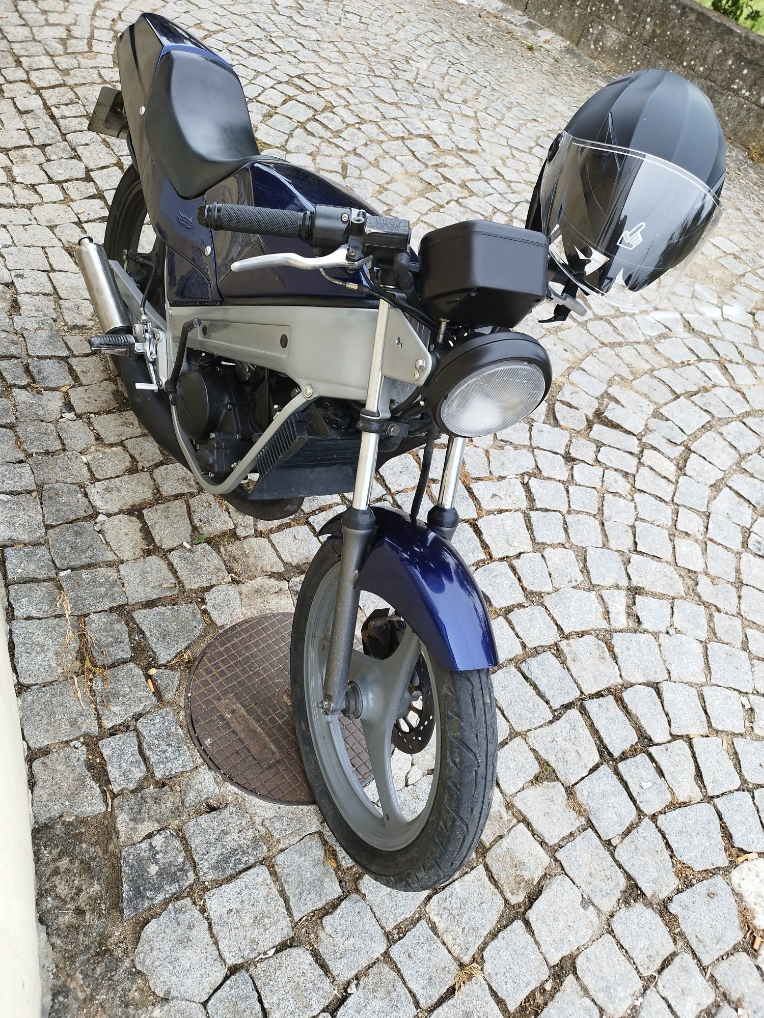 Suzuki Wolf Restaurada