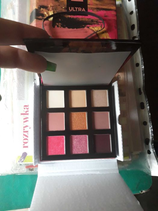 Paleta cieni kolor Roses