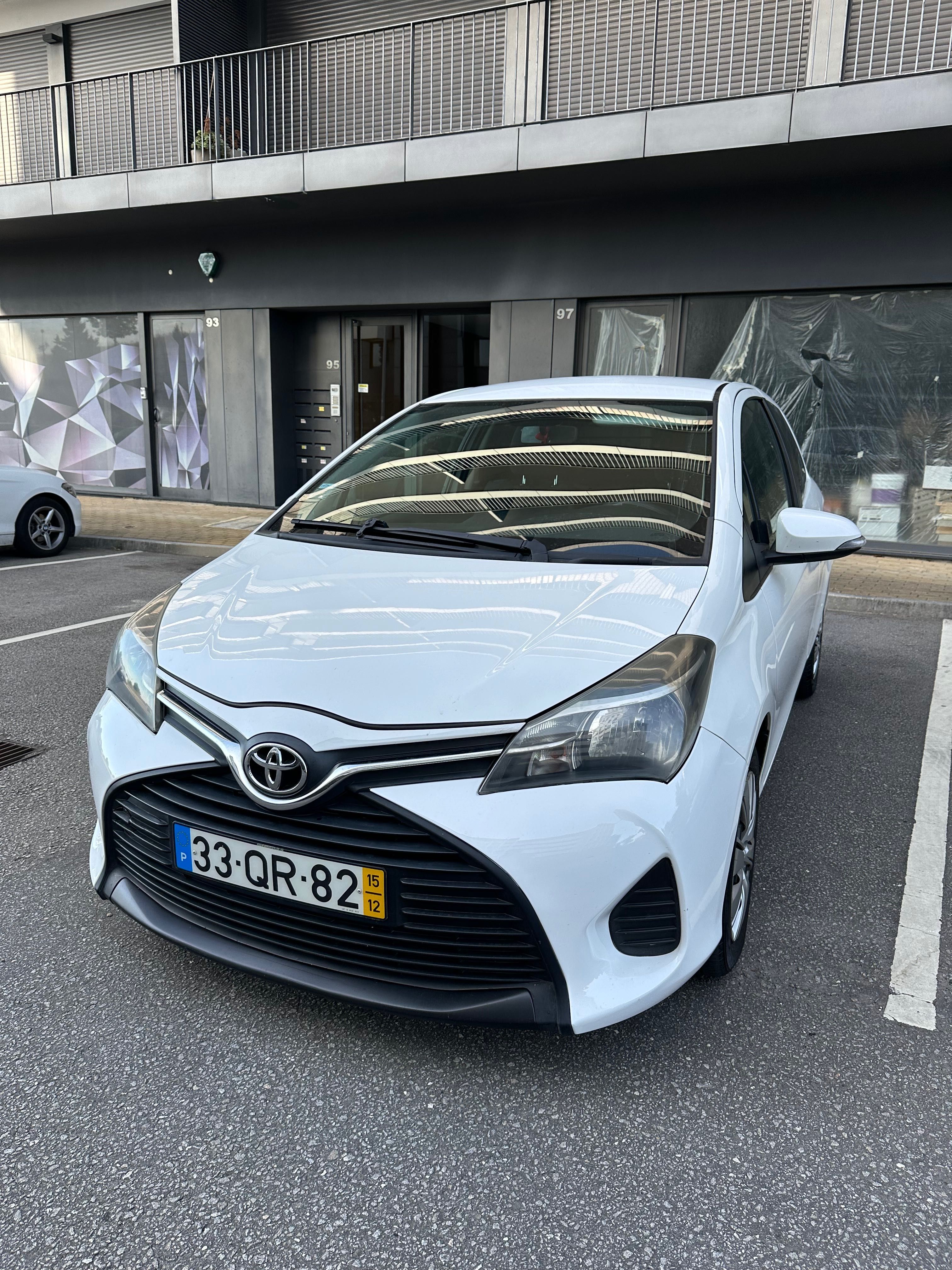 Toyota Yaris 1.4 D-4D 90cv Nacional
