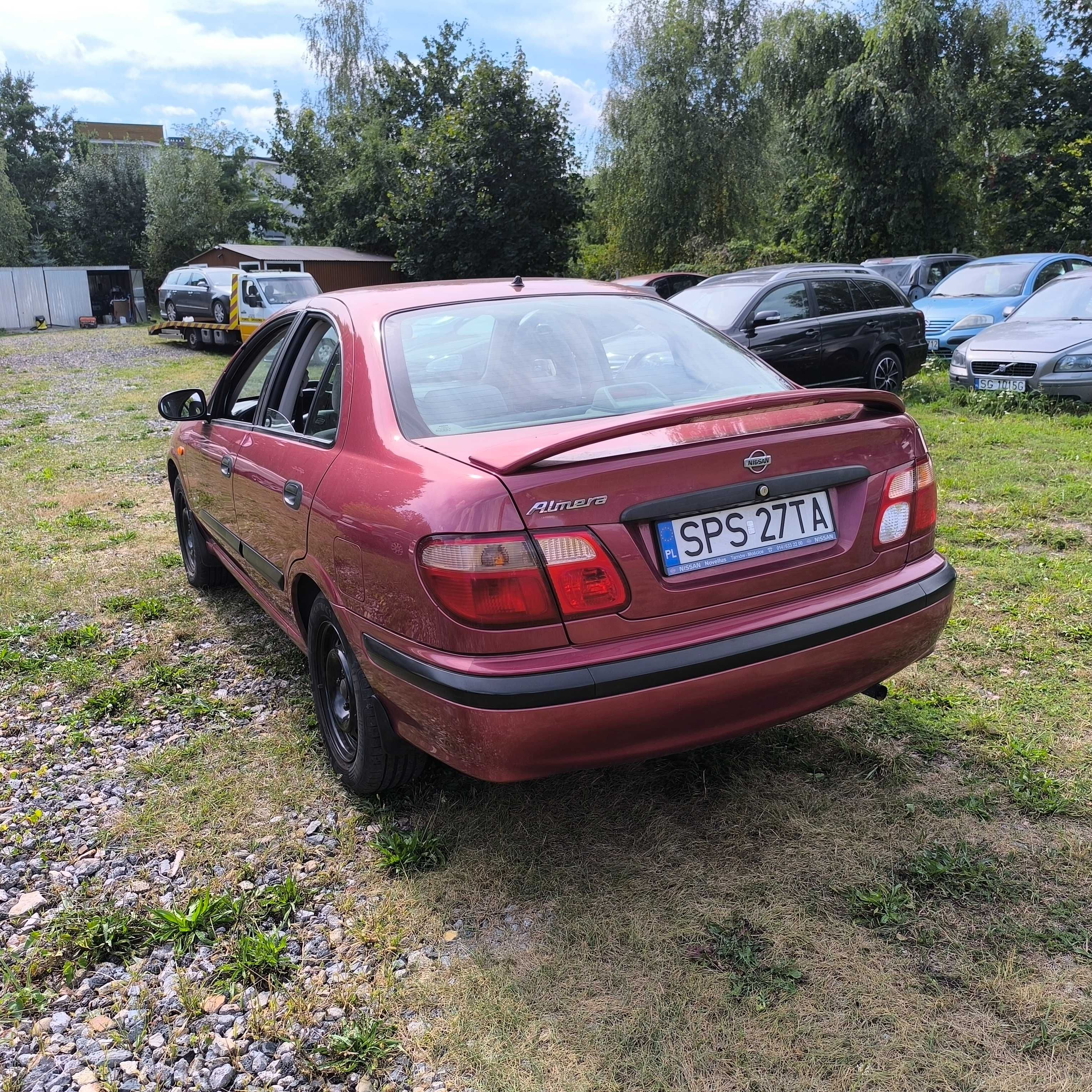 Nissan almera 1.8 benzyna do jazdy