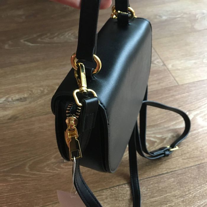 Нові сумки крос боді (бренд)