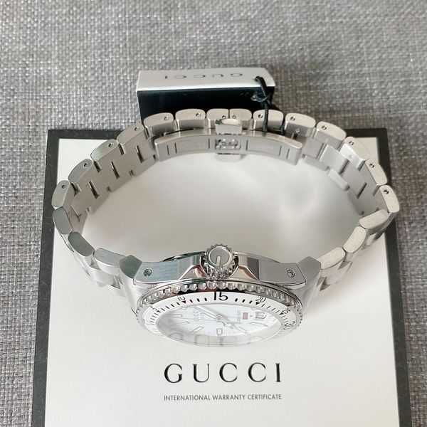 GUCCI Dive Swiss Made