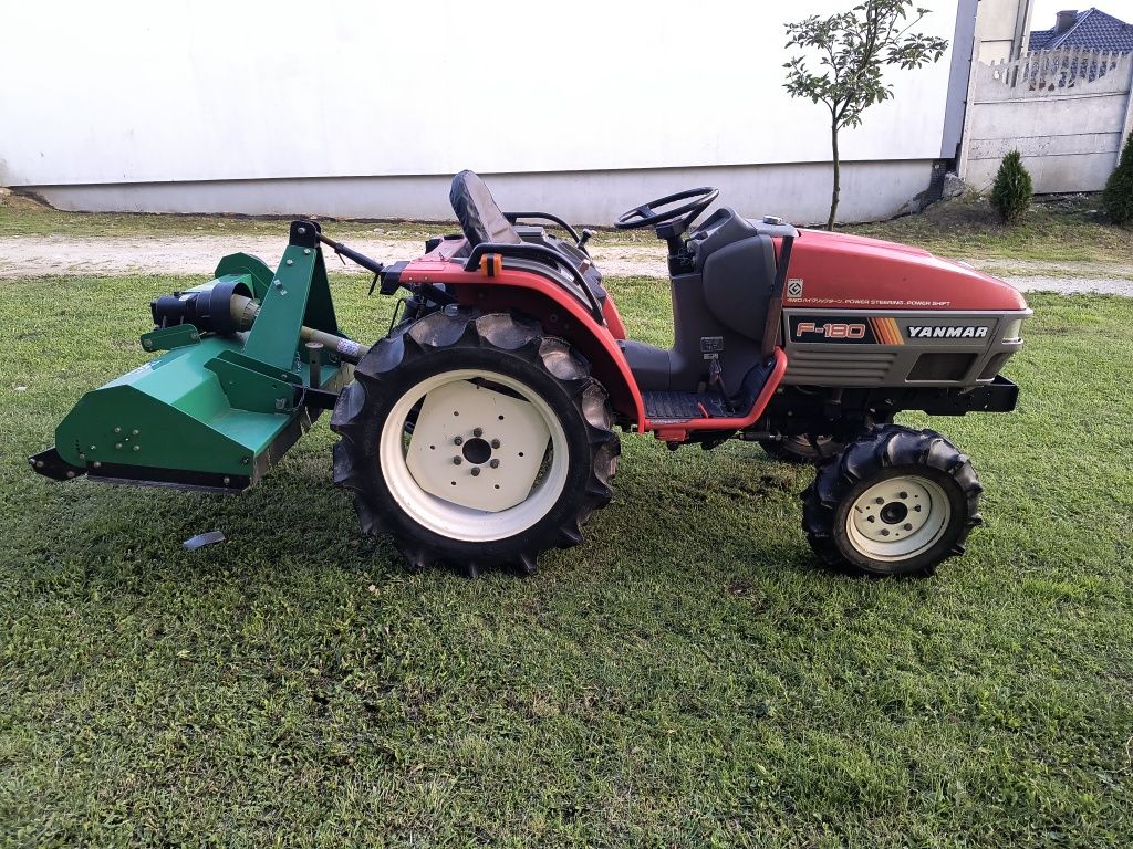 Traktorek yanmar 4x4 sadowniczy z kosiarką bijakową wspomaganie