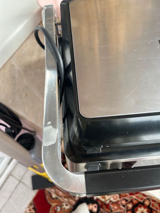 Гриль-барбекю електричний Braun CG7040