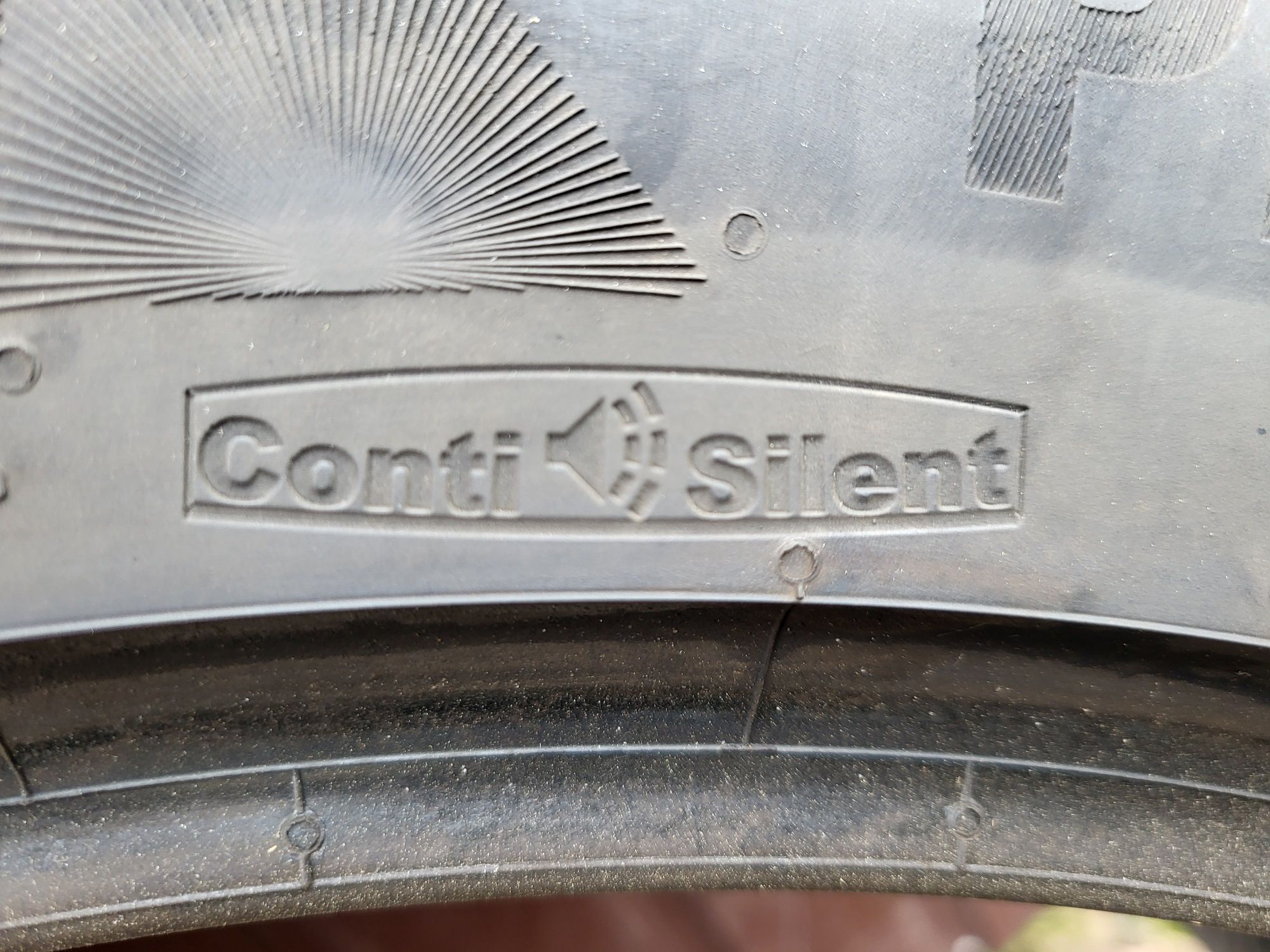 2x 255/45R20 105H Continental PremiumContect 6