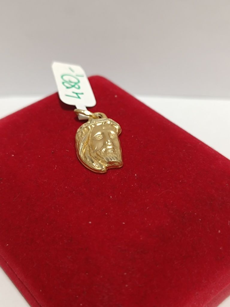 Złoty wisiorek Pan Jezus, złoto próby 585