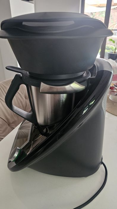 Thermomix czarny tm6